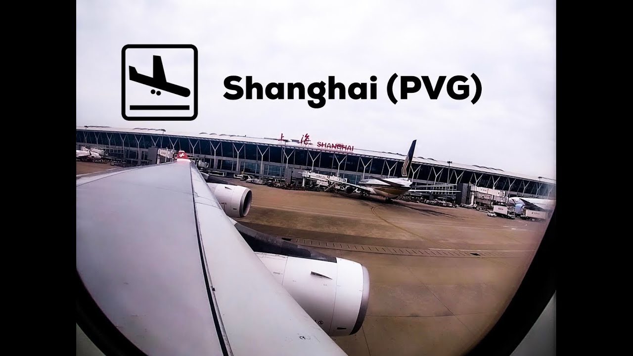 SWISS a340 landing at Shanghai airport