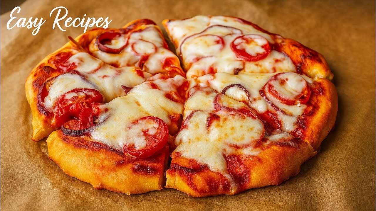 How to make pizza 🍕 without rolling out the dough . Easy Recipes 
