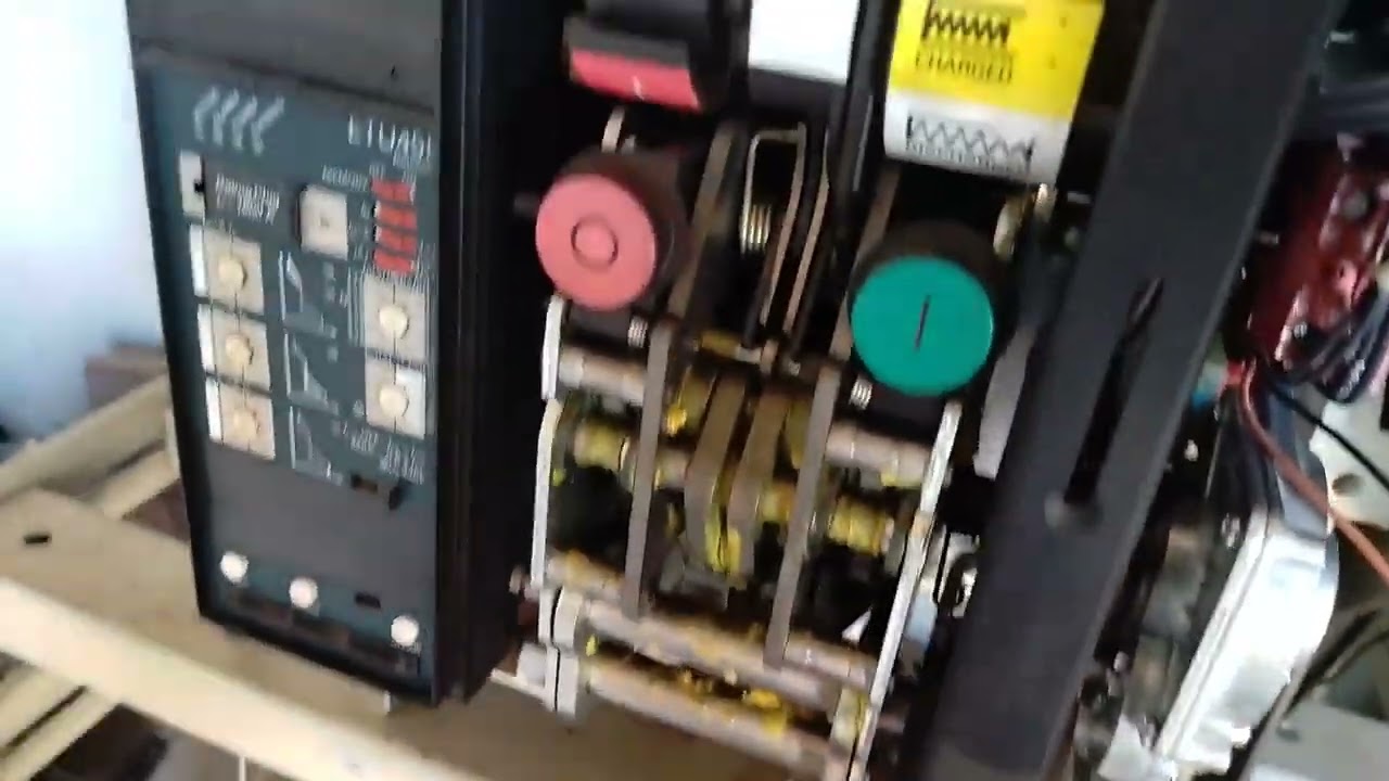 Disjuntor Aberto Siemens CubicleBUS 1.200 Amperes ( Parte 1)