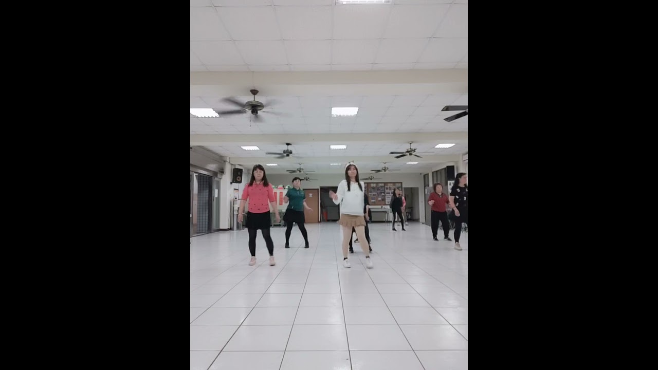 2512 It's raining line dance 
