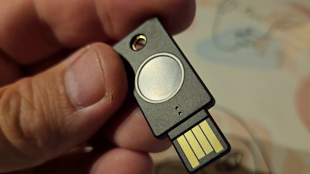 YubiKey Bio Linuxon (Yubico Authenticator) &eacute;s Google m&aacute;sodik faktork&eacute;nt haszn&aacute;lat   2023-08-17