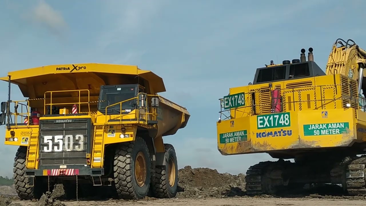 Komatsu PC 2000 vs Hd 785