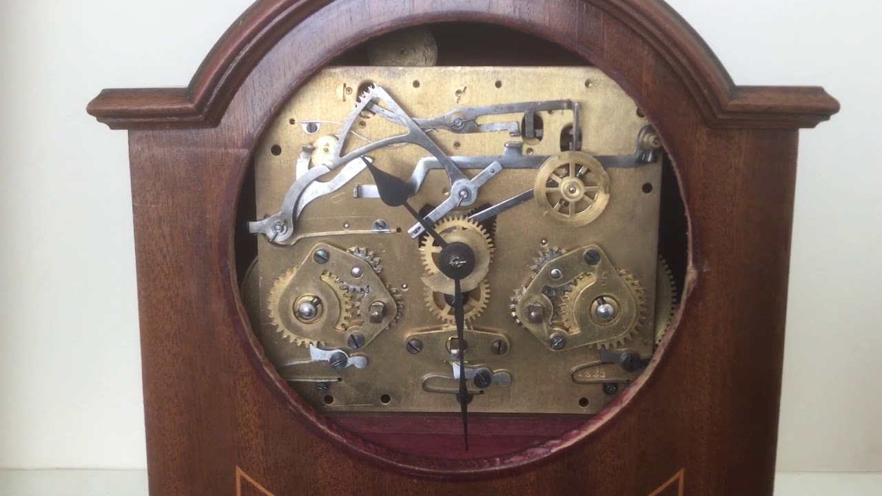 Victorian / Edwardian Westminster Chiming Bracket Clock fully serviced with key