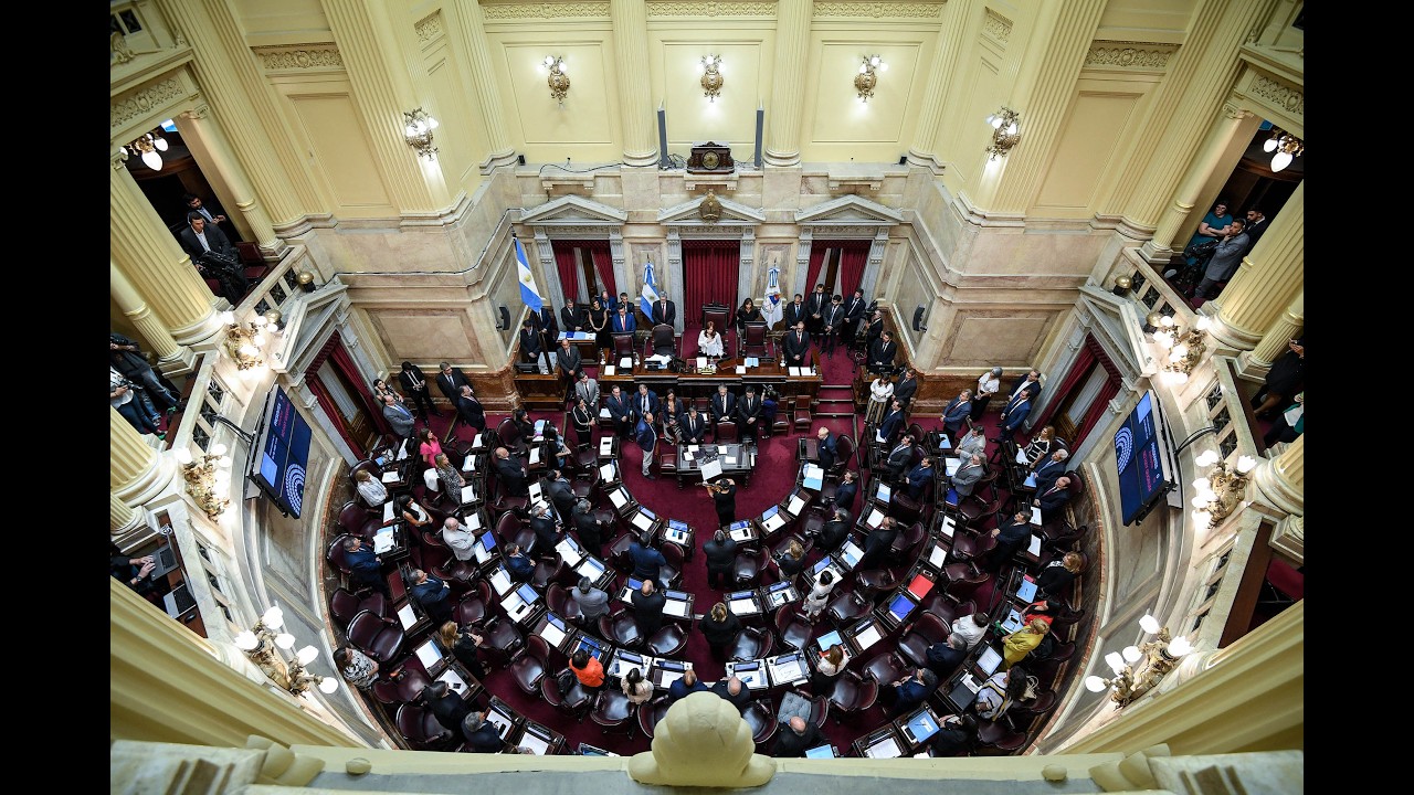 EN VIVO - El Senado debate la reforma laboral y el Régimen Penal Juvenil con protestas en las calles