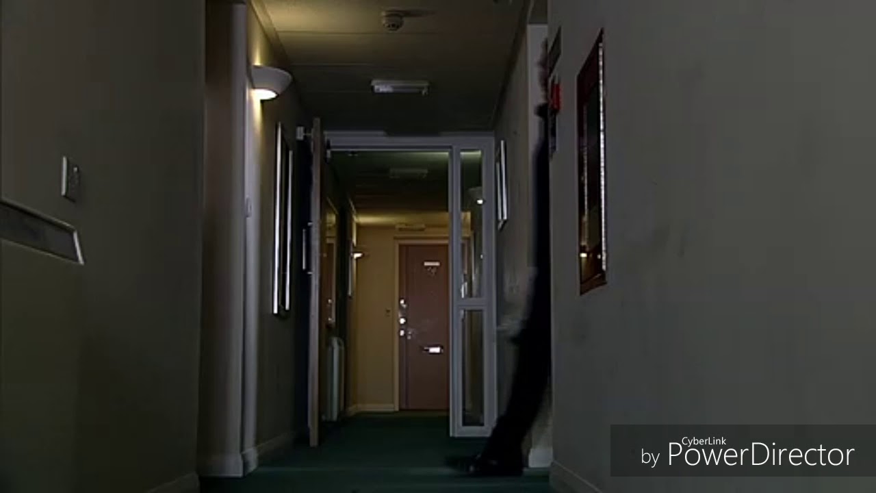 Coronation Street - Phelan Comes Face To Face With Vinny (23rd October 2017)