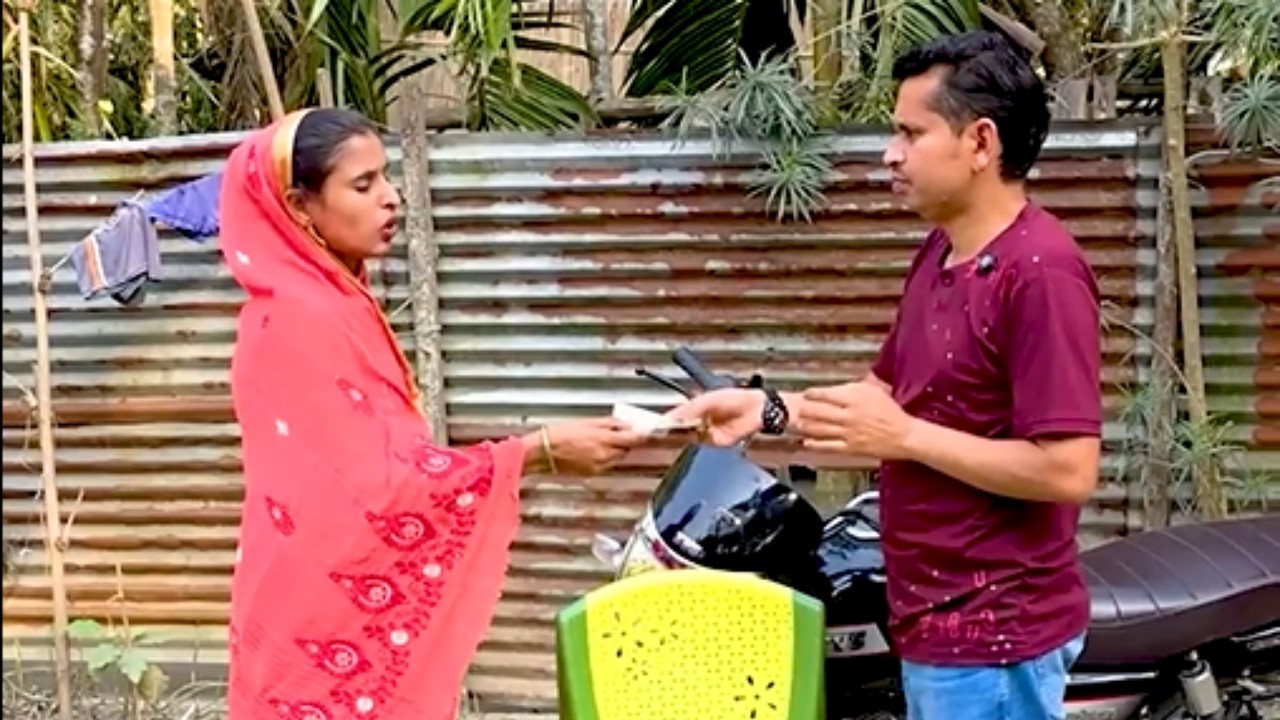 টাকার জন্য ভাই বোনের রক্তের সম্পর্ক নষ্ট | Village Life Golpo
