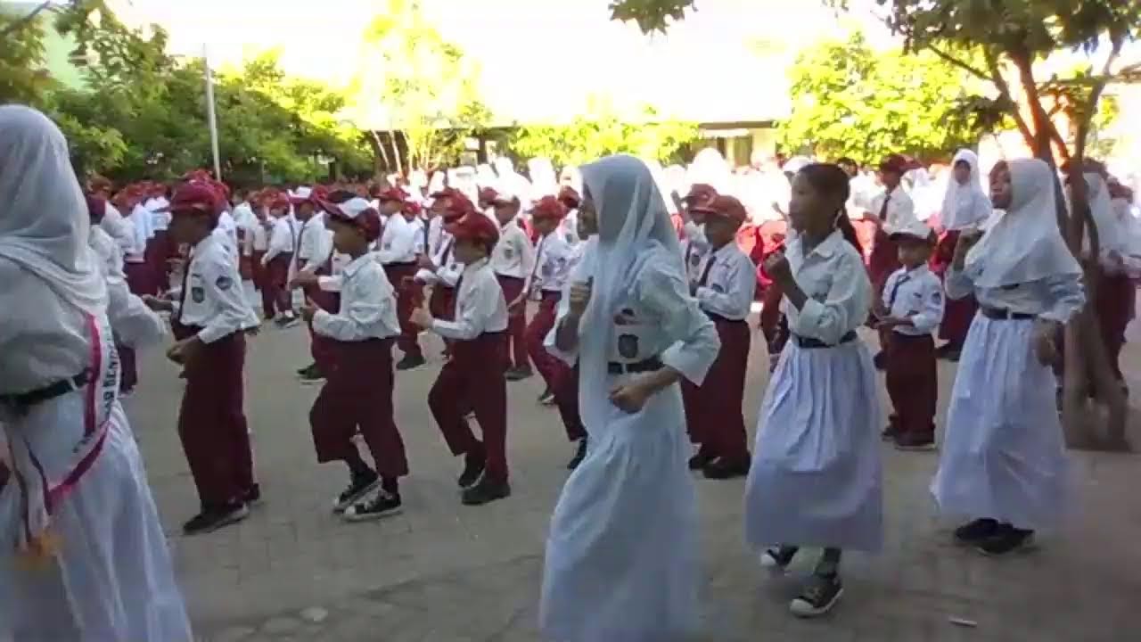 🏫 Live Report: Hari Pertama Masuk Sekolah Semester 2