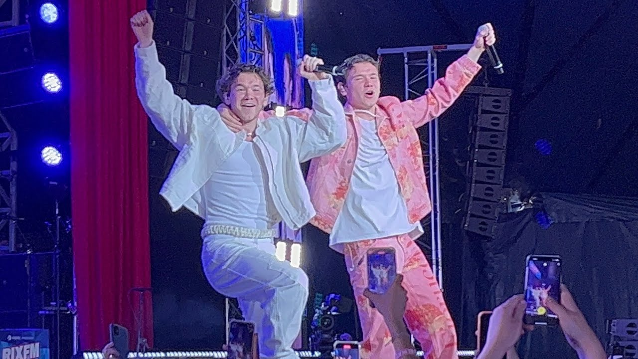 Give me your love - Marcus & Martinus, Rix fm festival 05/06-2023