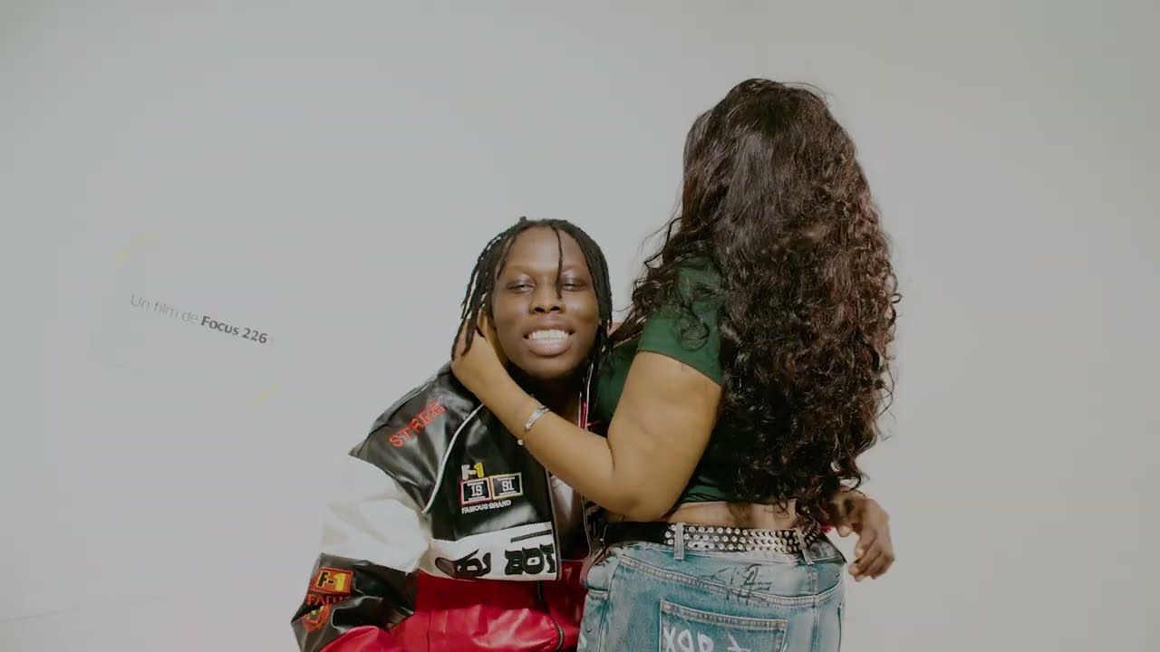 Moustapha Sakande - Hanbami (Clip Officiel)