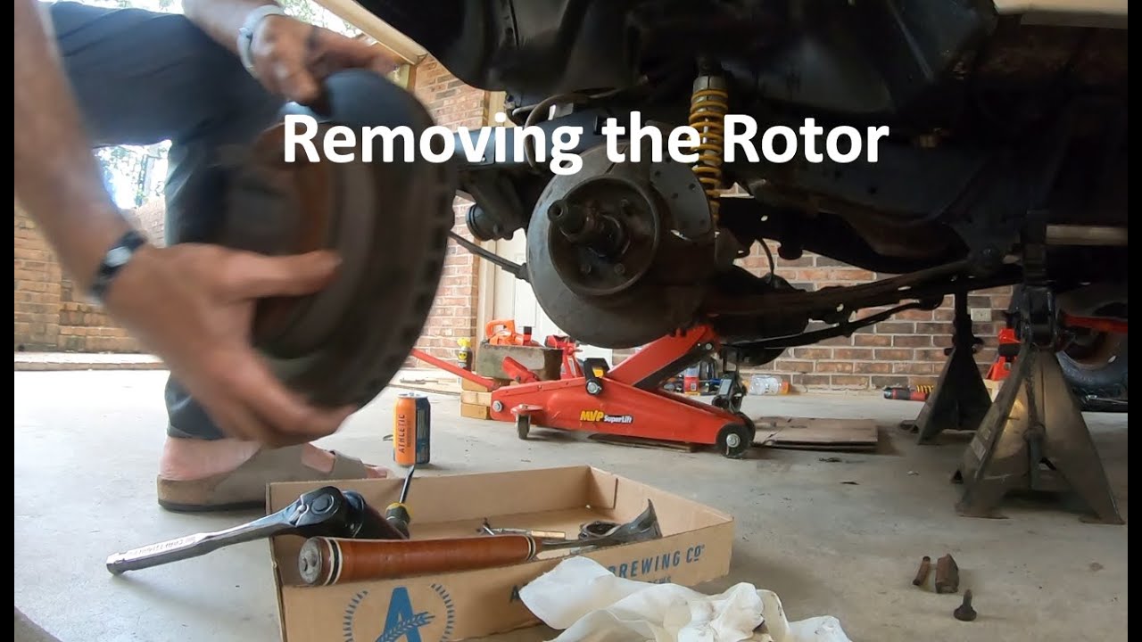 Jeep CJ7 Front Brake Rotor Hub Removal