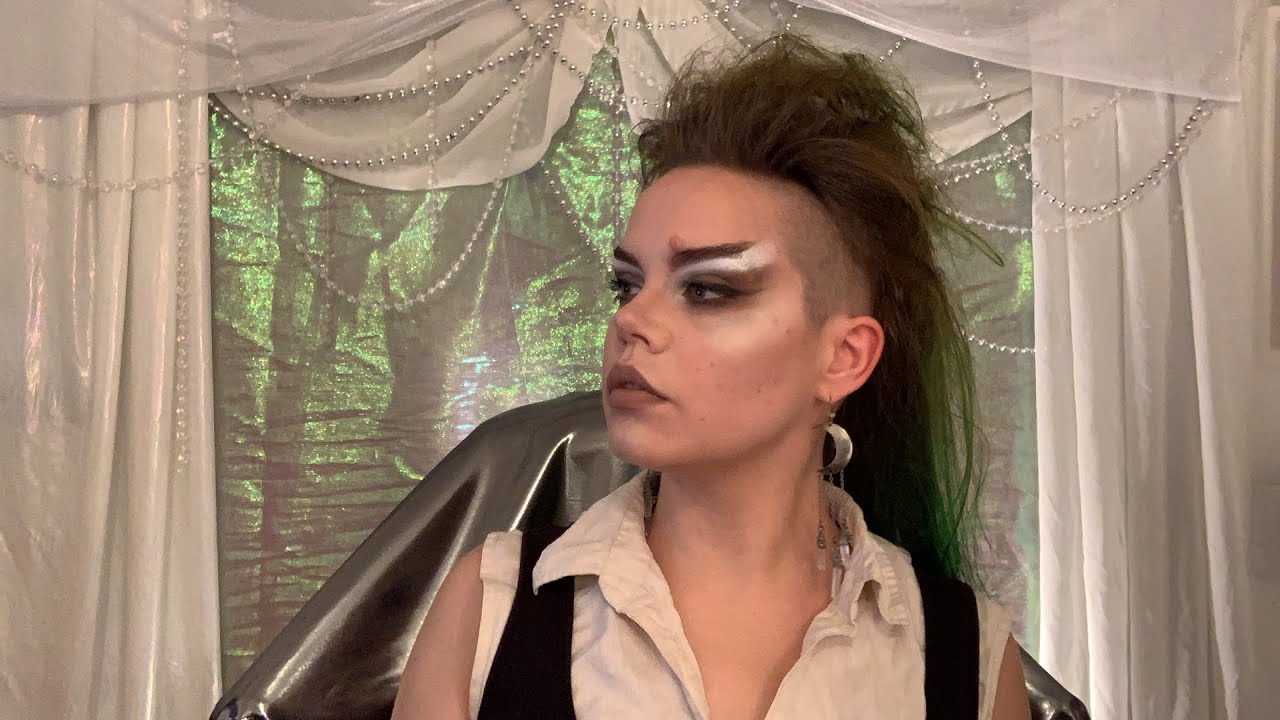 Lullaby Lounge DELUXE ✨