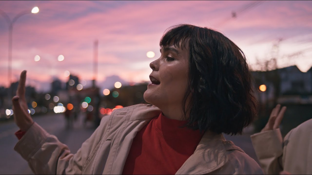 Camila Moreno - Fuga (VIDEO OFICIAL)