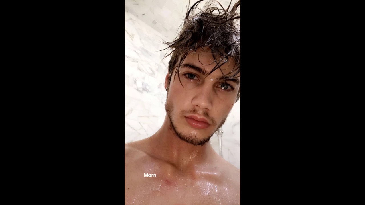 Neels Visser Snapchat Story 21 December 2016 - 3 January 2017