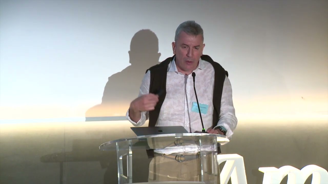 Pr&eacute;sentation MIAI - Journ&eacute;e du R&eacute;seau National de Recherche en IA 2022