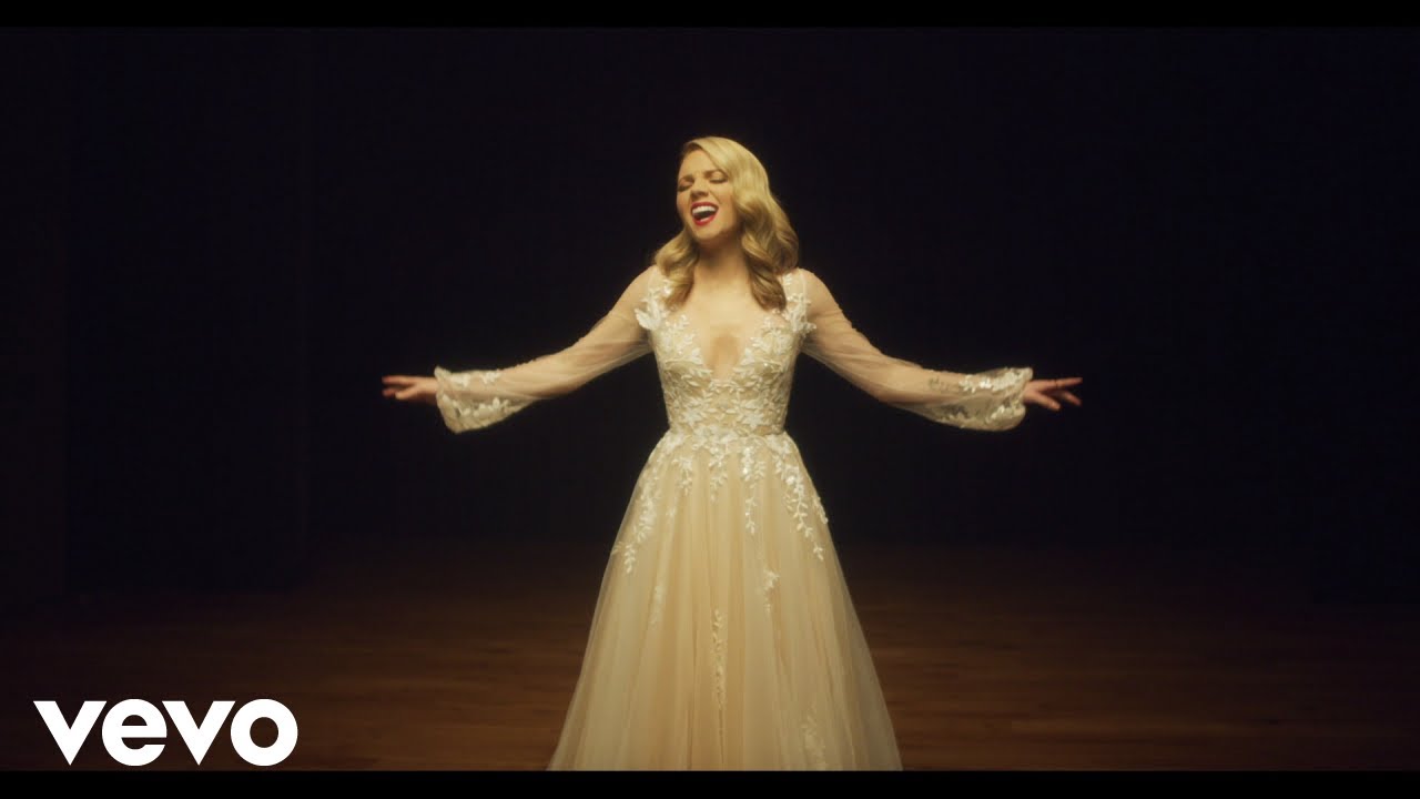 Danielle Bradbery - Worth It (Official Music Video)