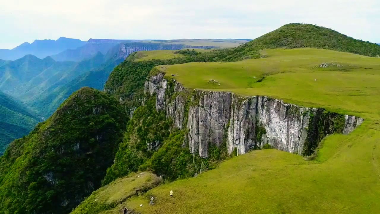 CÂNYON PICO DO MONTE NEGRO