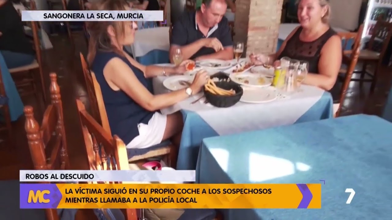 ROBO DE BOLSOS AL DESCUIDO EN RESTAURANTES
