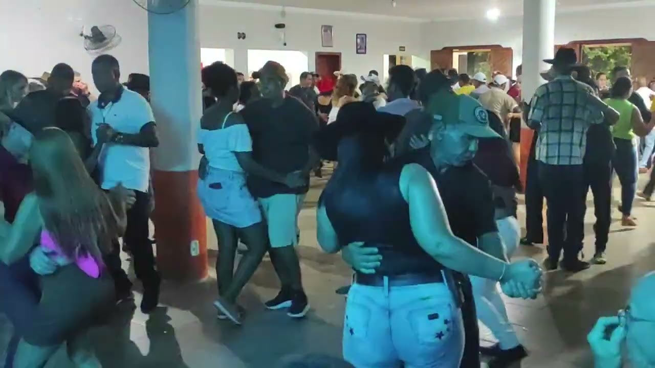 quem te viu#Clube do toldinho#Baixoguandu@forroserranooficial