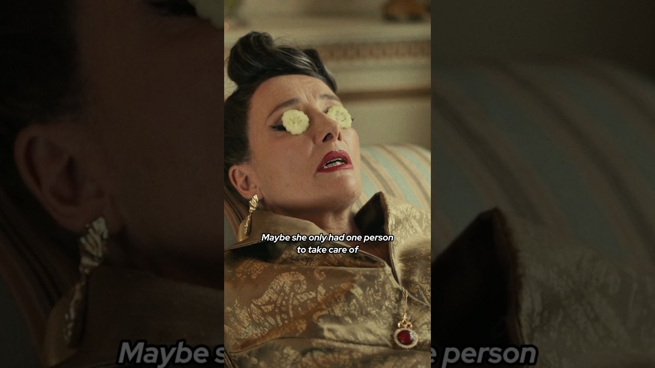 Maybe she just really loved her kid #cruella #cruella2021 #emmastone #emmathompson #viral  #movie