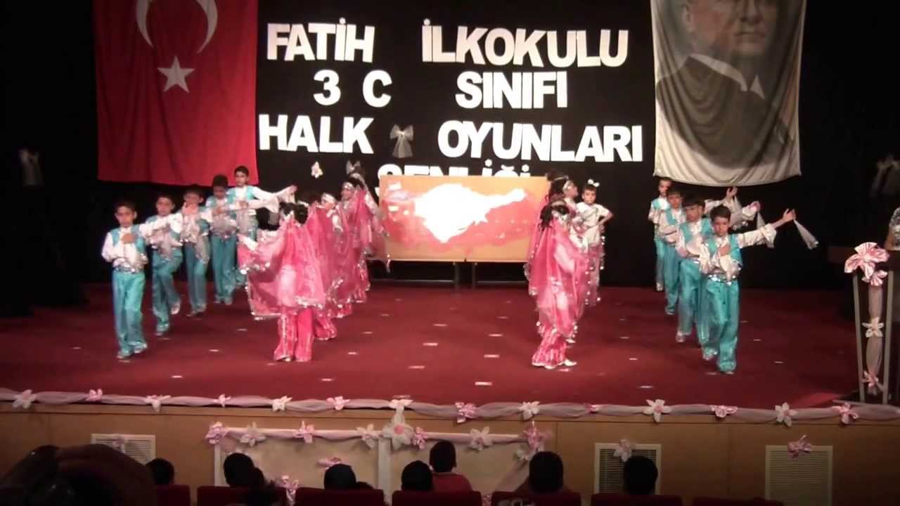 GÜLER MENEKŞE TÜRKÜLERLE TÜRKİYEM