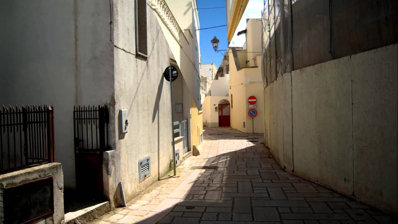 Gagliano del Capo - Strade caratteristiche di Antonio Fino