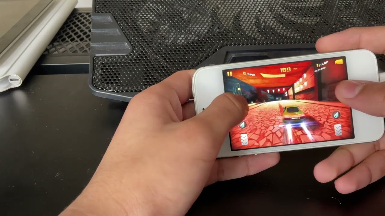 Asphalt 8 1.0.0 gameplay 2024 (iPhone 4s)