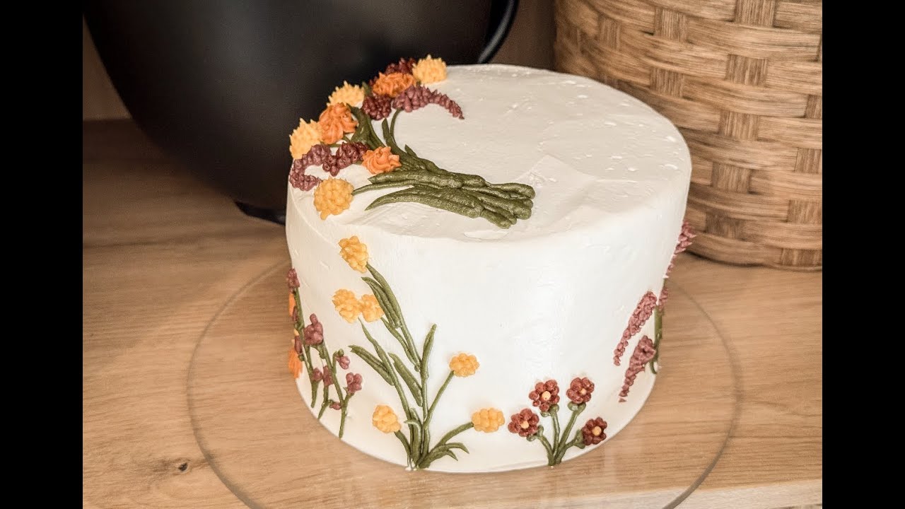 How to Decorate a Fall Wildflower Cake