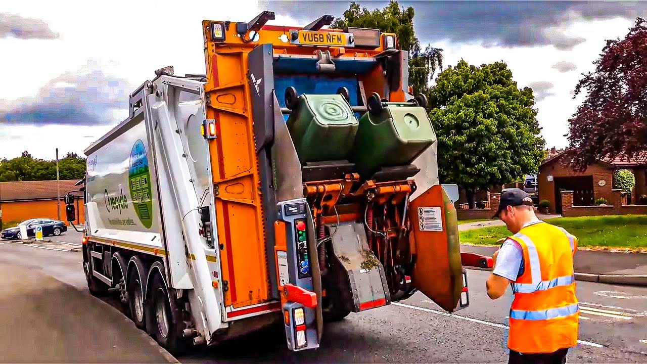 *Special* NEDDC Dennis Elite 6 Bin lorry on Garden & Food waste, NFM