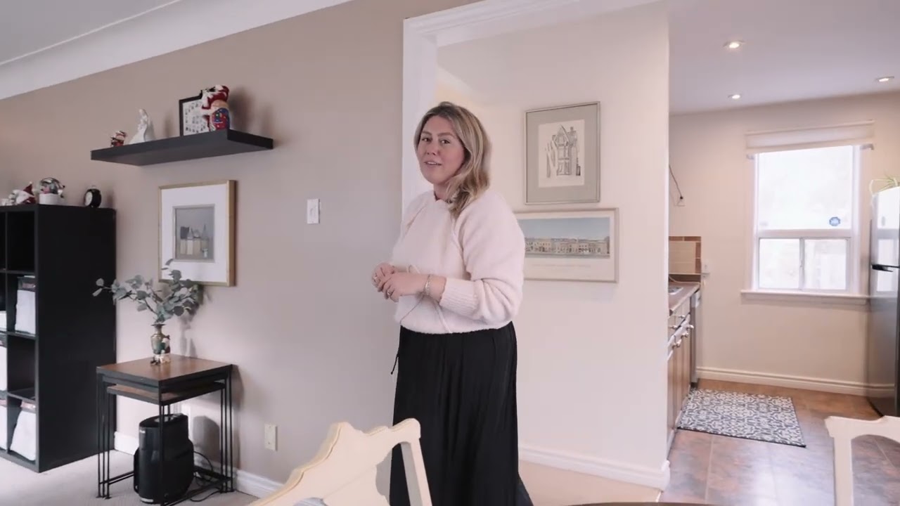 52 Sylvia Cres, Hamilton agent walk through