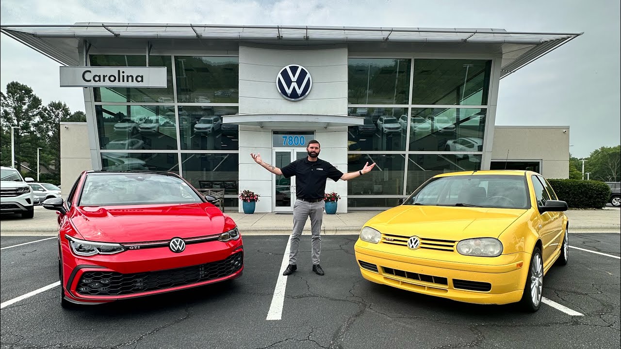 2023 Volkswagen Golf GTI 40th anniversary accompanied by the 20th anniversary edition GTI