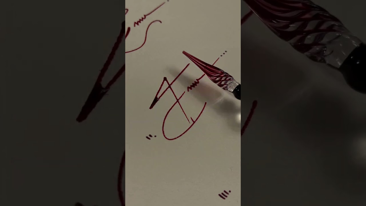 How to sign the letter E?