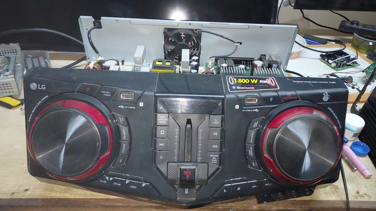 MINI SYSTEM LG  CJ87,   LIGA   NORMAL   E  DEPOIS  DE  UM  TEMPO  LIGADO   TRAVA  AS FUNÇÕES.