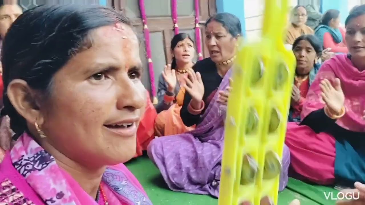 महिला संगीत में आज अपने गांव में।☺️💐