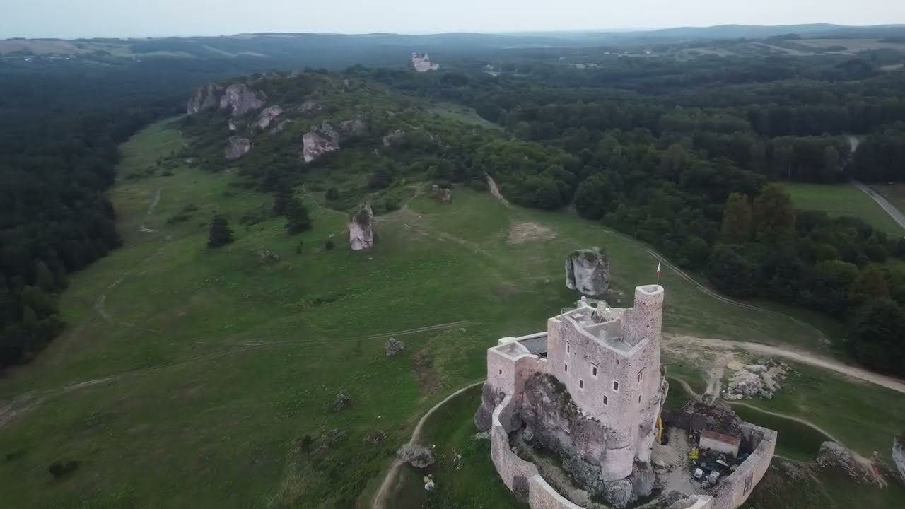  ZAMEK MIRÓW