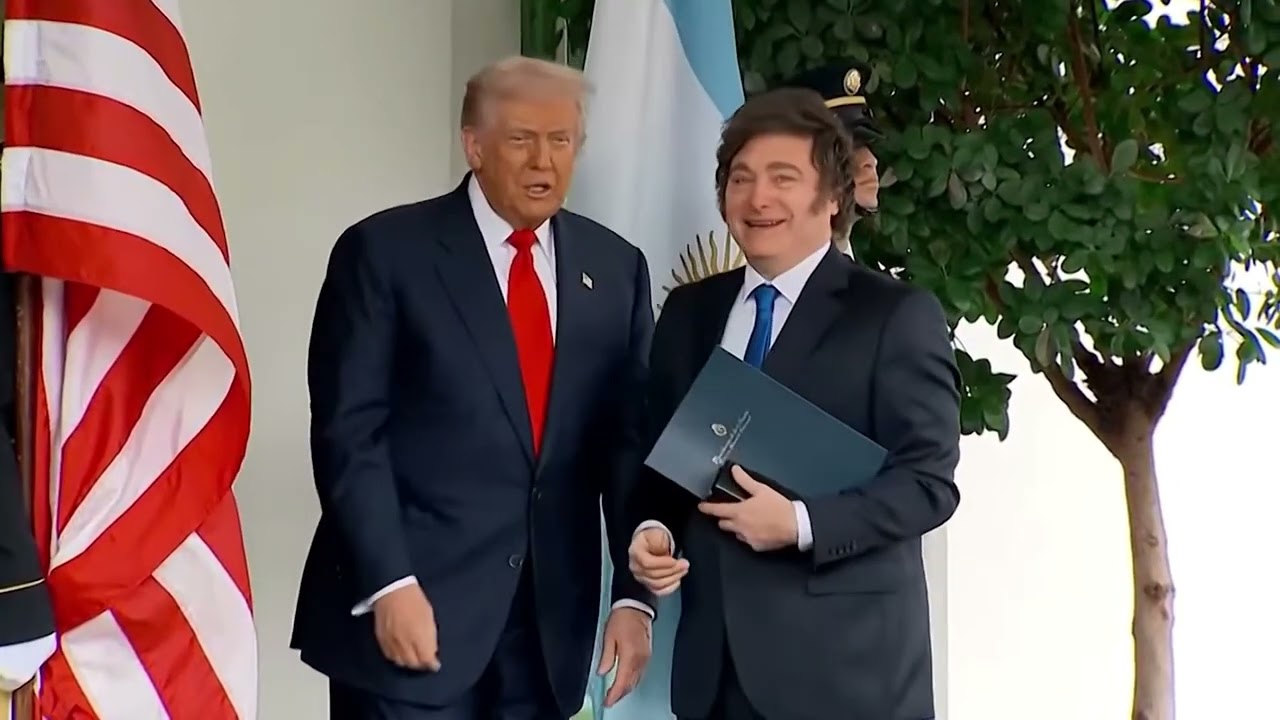 El Presidente Javier Milei llegó a la Casa Blanca para reunirse con el Presidente Donald Trump