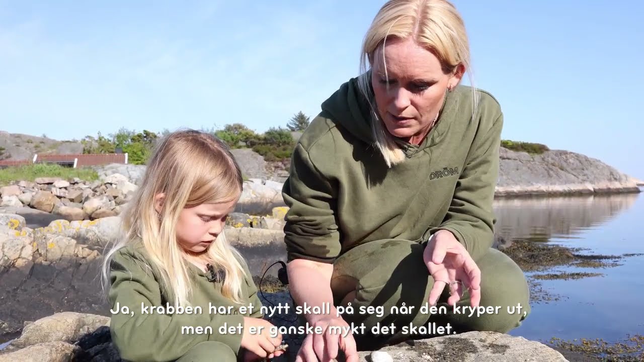 Samlingsstund for de minste: Krabbefiske
