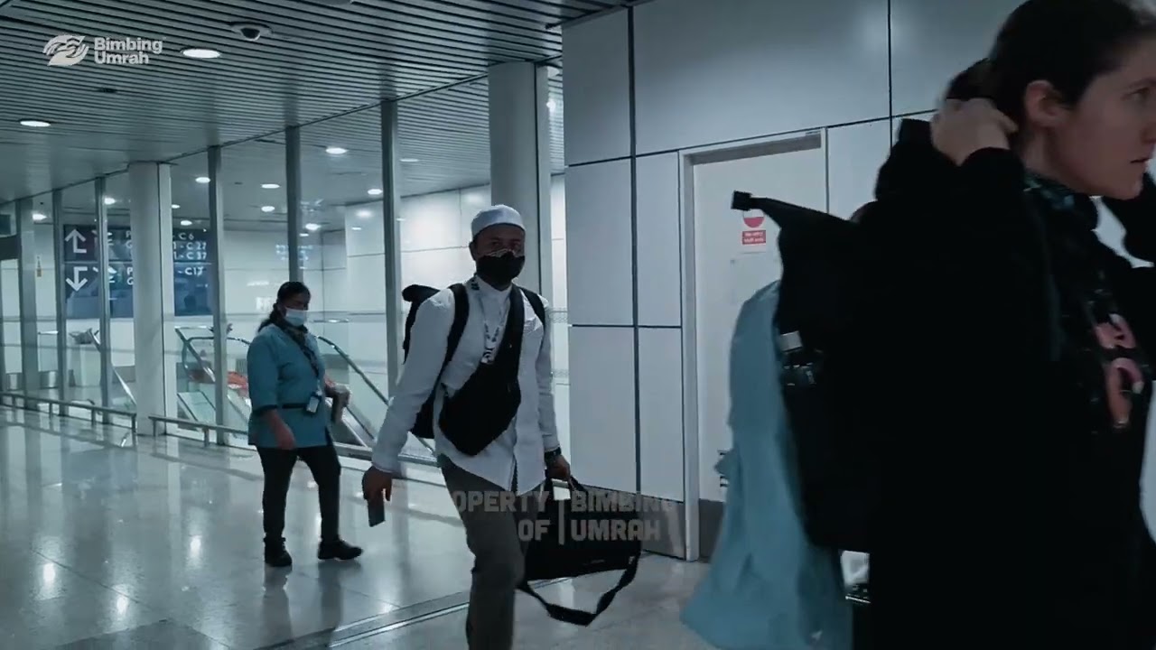 TERBANG DARI KUALA LUMPUR KE JEDDAH