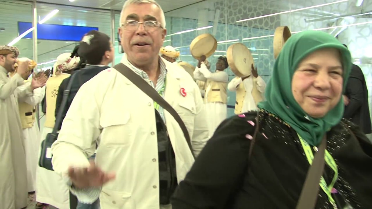 Türk Hava Yolları Sabiha Gökçen - Medine ilk tarifeli sefer karşılaması