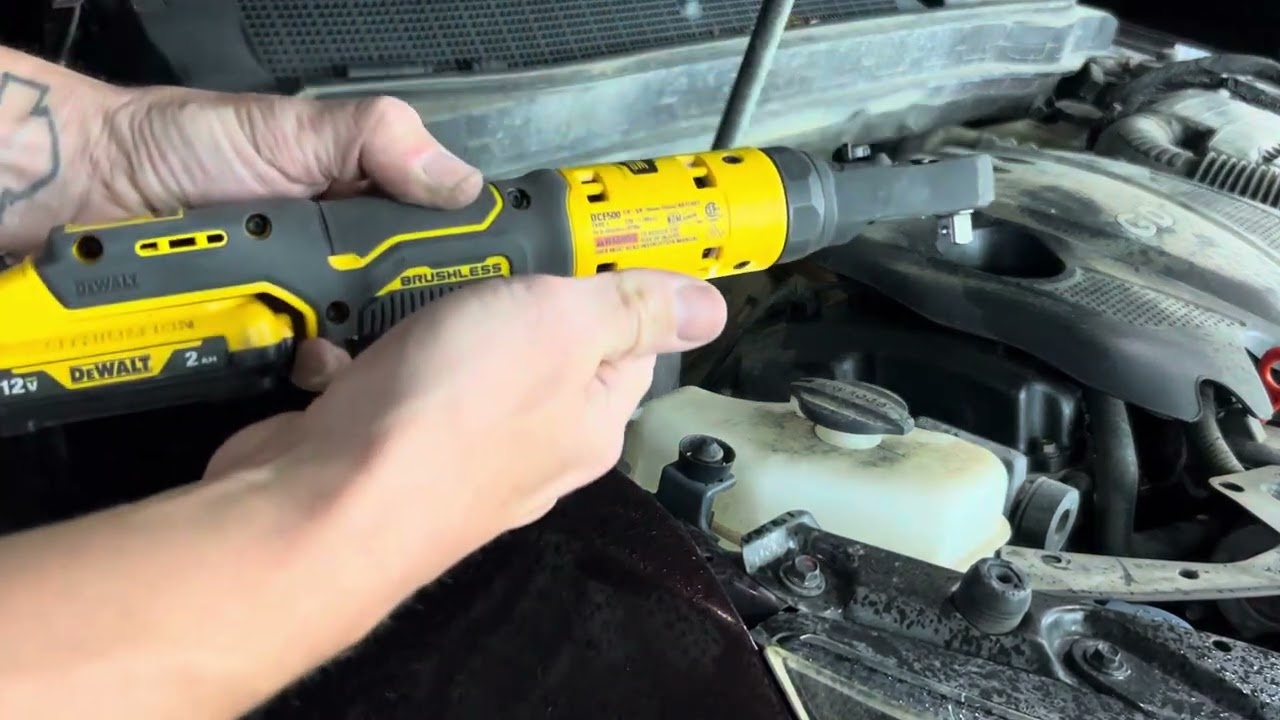 Dewalt dcf500 12v ratchet