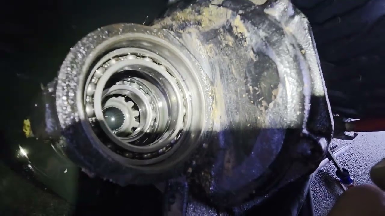2020 New Holland WorkMaster 25s Hub Seal Replacement