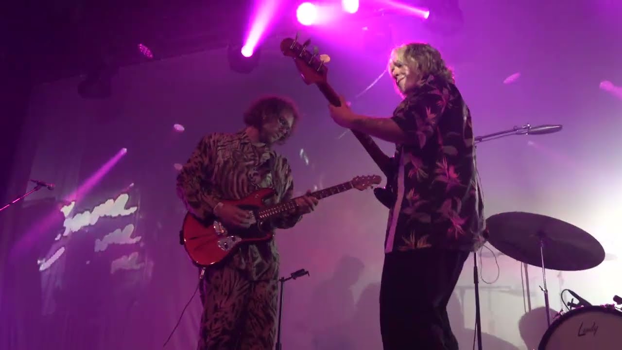 Yumi Zouma - Song for Zoe & Gwen (Elsewhere, Brooklyn, NYC 11/4/23)