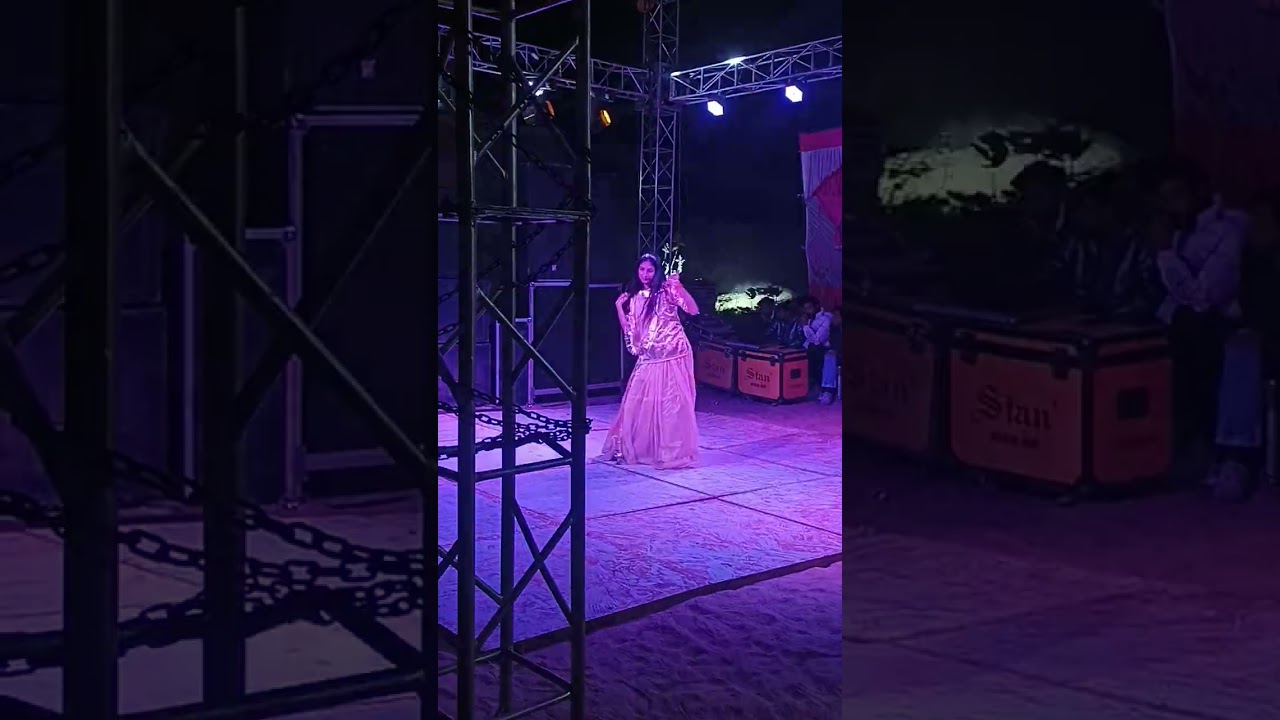 Ghoomar in 24 kali ka lehanga hits different...🤍🌙🪞 #baisahkm 