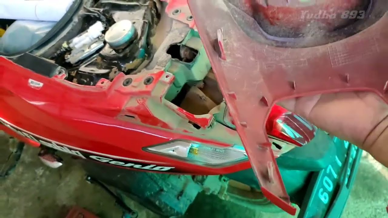 Cara melepas cover body honda Genio