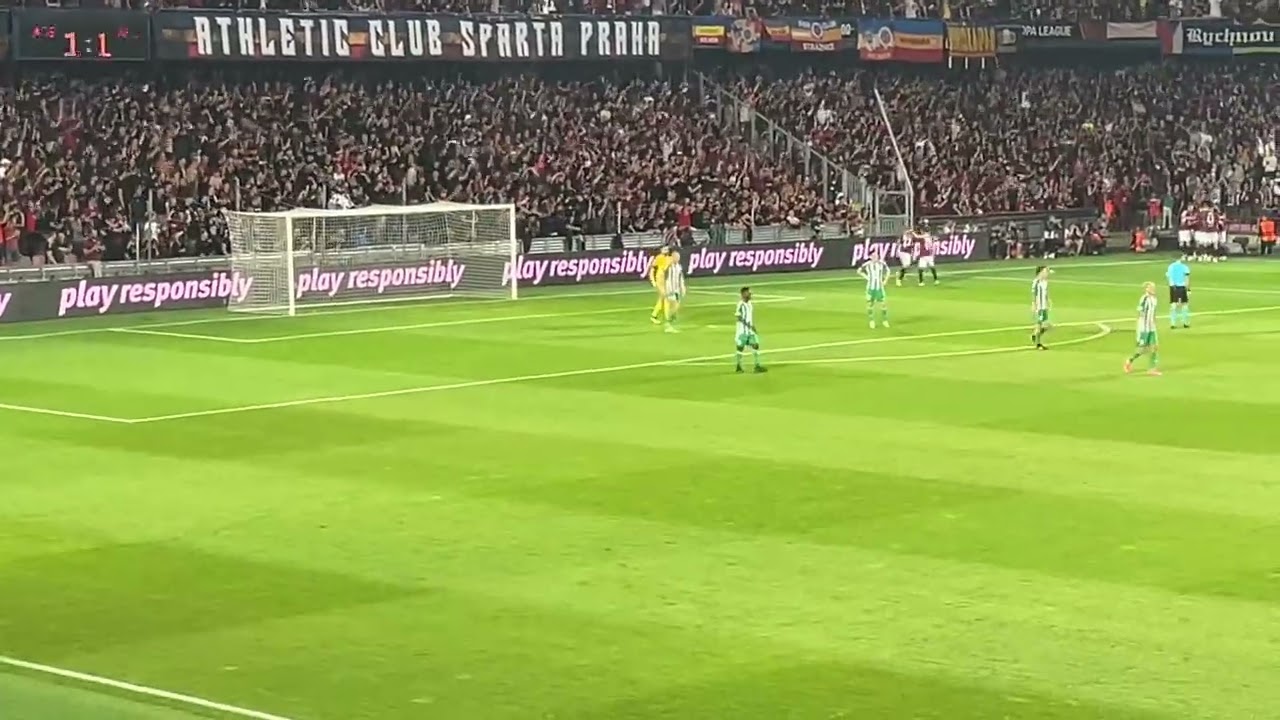 Sparta - Aris a gól Ládi Krejčího na 2:1 @ACSpartaPraha