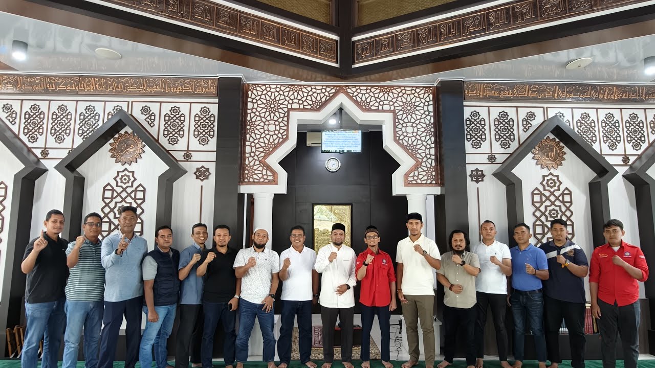 Ustadz Gamal Achyar, Lc, M.Sh dengan tema Pentingnya Zakat dalam kehidupan Mukmin