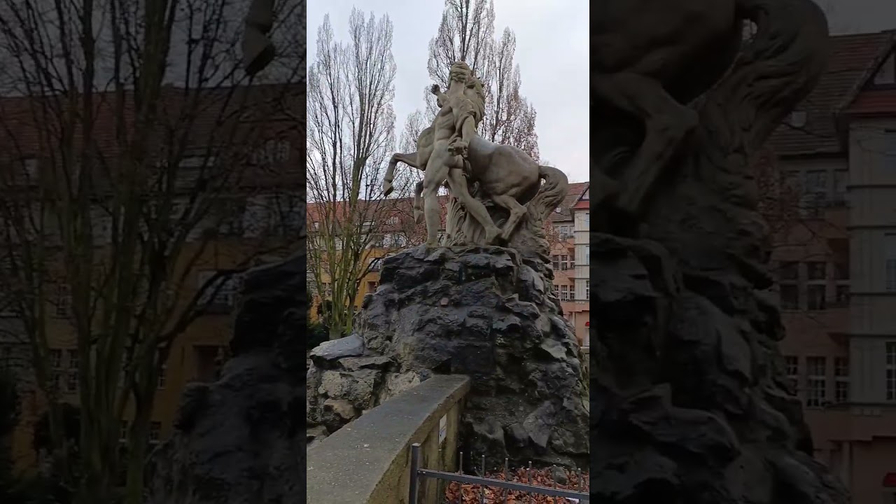 Rüdesheimer Platz komplett Brunnen Vater Rhein Mosel 