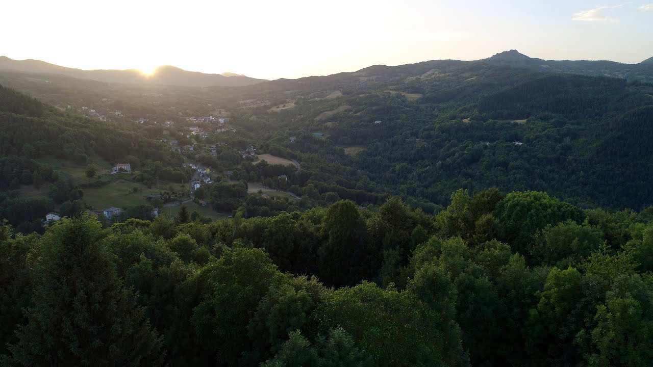 Drone Appennino Tosco Emiliano!!! da Sant&rsquo;anna Pelago a Cadagnolo in 4K Cinematic 🚀