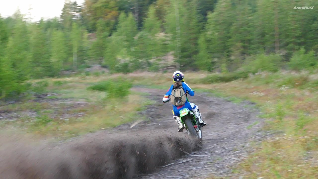 Kawasaki KX500 2-Stroke Incredible Sounds II