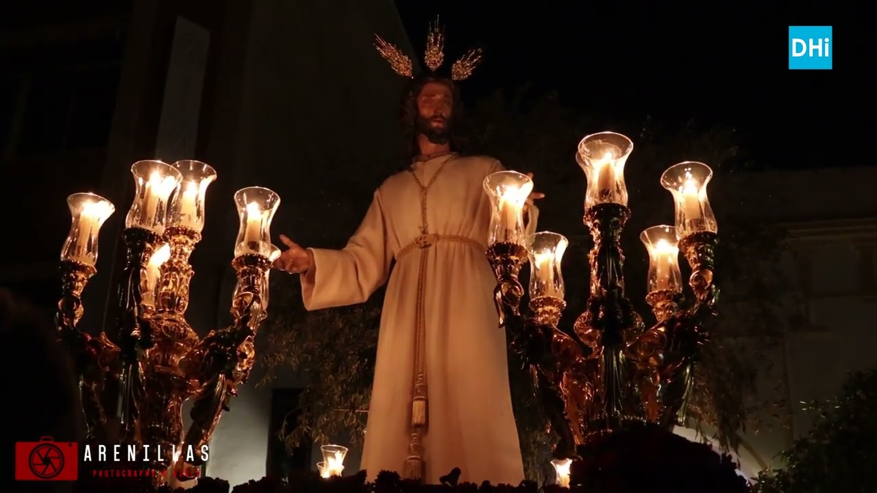 Entrada de la Agrupación Parroquial del Prendimiento de Dos Hermanas
