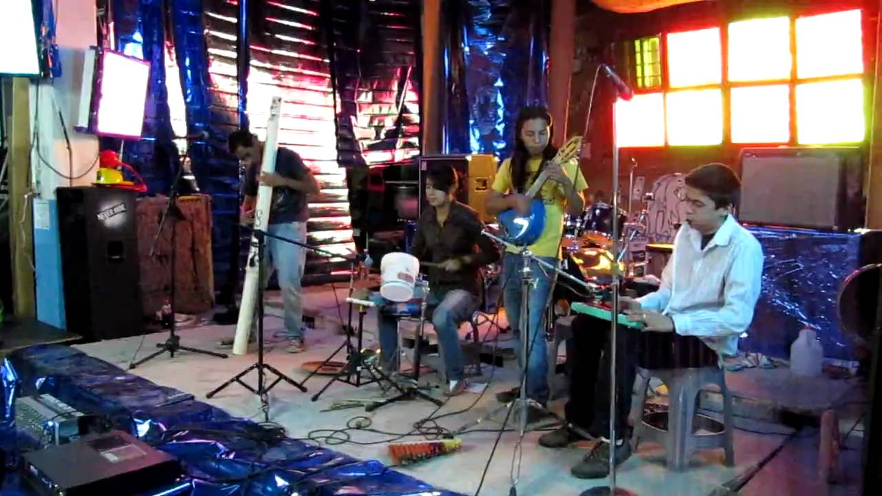 COLLEC 9-PRESENTA-ORQUESTA BASURA Underculture Festival Mexico EL mejor FEST gratuto.MOV